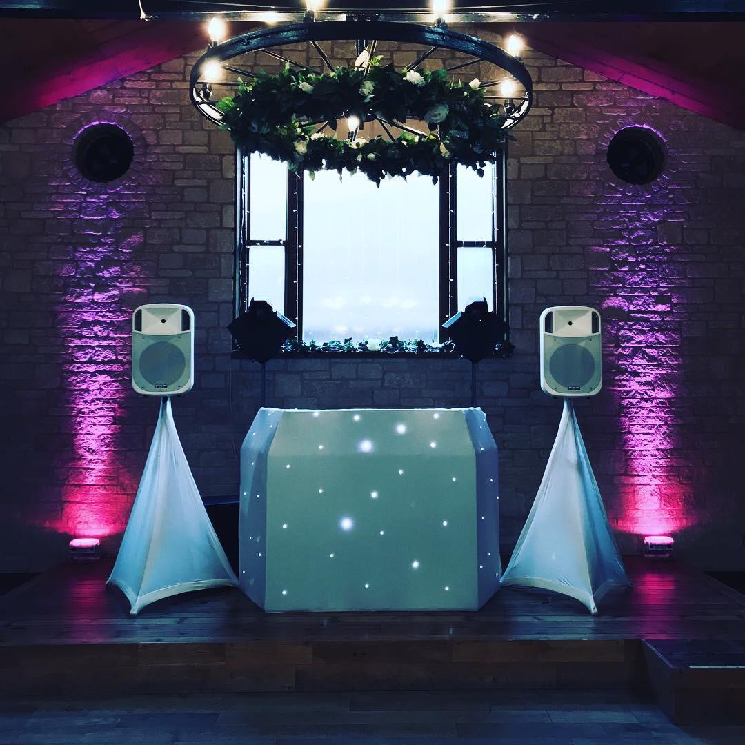 The Wedding Players – The Barn. Berkeley
